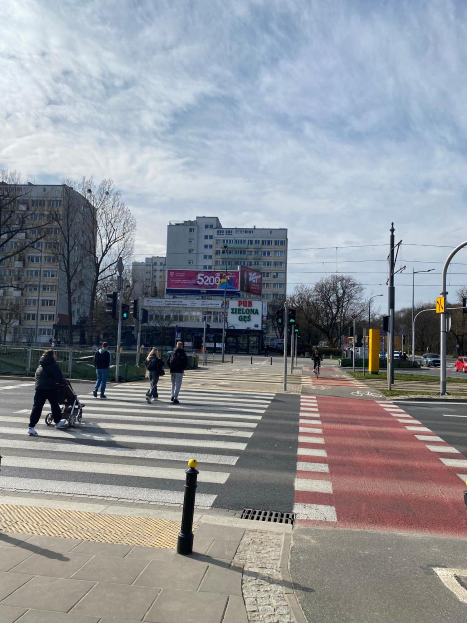 Found Space Metro Pole Mokotowskie 5 Min From Centrum Lägenhet Warszawa